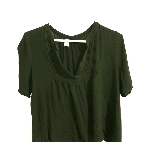 dark green flowy top - Picture 1 of 5